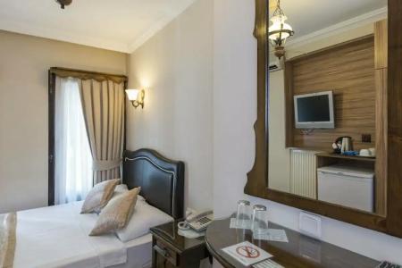 Naz Wooden House Inn - 45