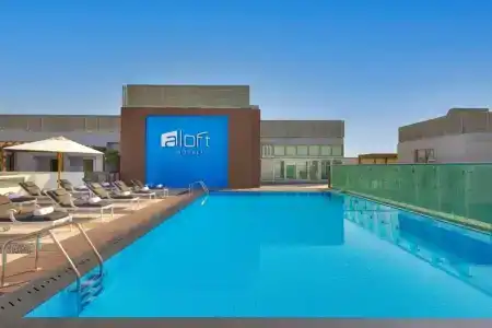 Aloft Dubai Airport - 7