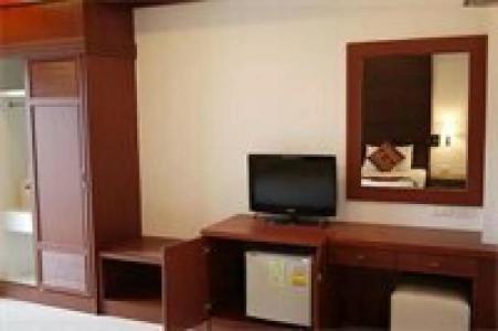 Naithon Beach Mansion - 38
