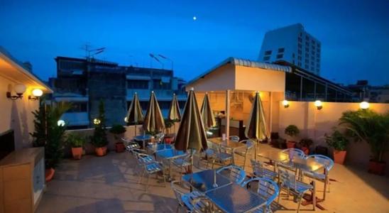 Arawana Express Chinatown - 1