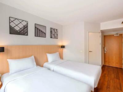 ibis Bangkok Sathorn - 36