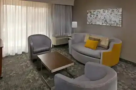 Courtyard by Marriott Harrisburg Hershey