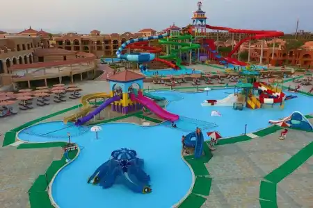 Charmillion Gardens Aquapark - 42