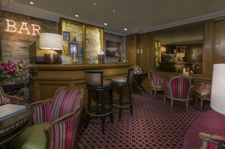 Dauphine Saint Germain - 42