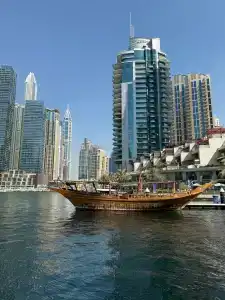 Radisson Blu Residence, Dubai Marina - 11