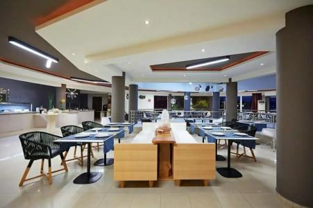 Blue Dream Palace Trypiti Beach Resort & Spa - 33