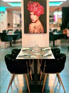 The Ciao Stelio Deluxe (Adults Only) - 35