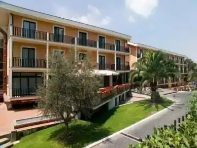 Appia Park - 1