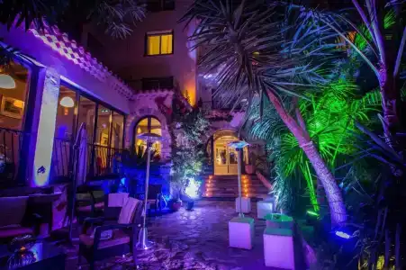 Best Western Plus La Corniche - 5