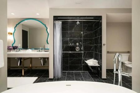 Grand Bohemian Charlotte, Autograph Collection - 37