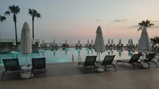 Flora Garden BEACH - Couples Concept - Adults over 16 Only - 75