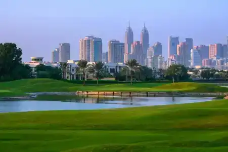 Address Montgomerie - 48