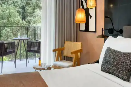 Domes of Corfu, Autograph Collection - 92