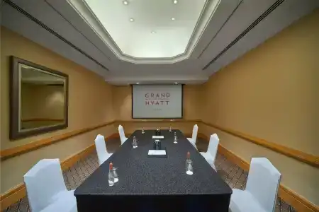 Grand Hyatt Residence - 34