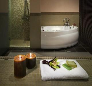 St George Ski & Holiday - Half Board - 72