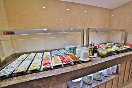Ramada by Wyndham Istanbul Old City - 32
