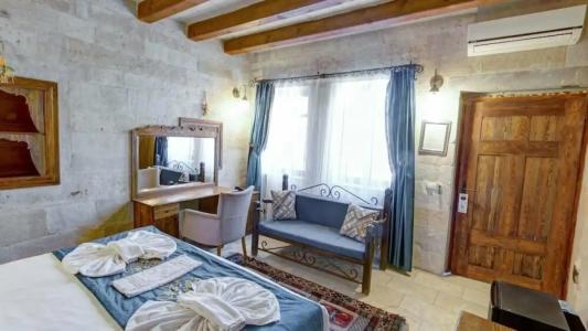 Elegance Cave Suites & Restaurant - 15