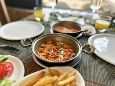 PALMYRA BOUTIQUE - 21