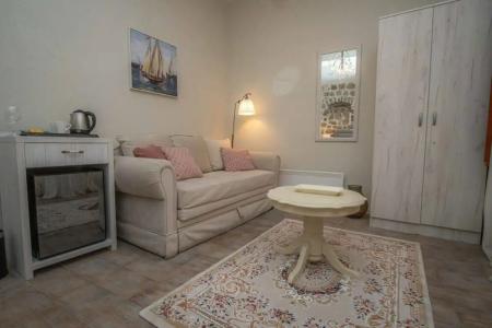 Antika Guesthouse - 11