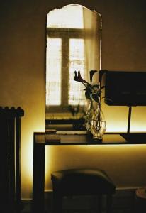 Shila Athens - 68