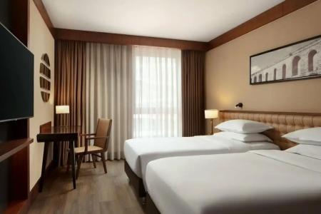 Sheraton Istanbul City Center - 35