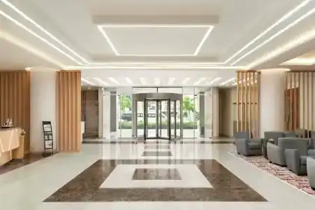 Ramada by Wyndham Dubai Deira - 2