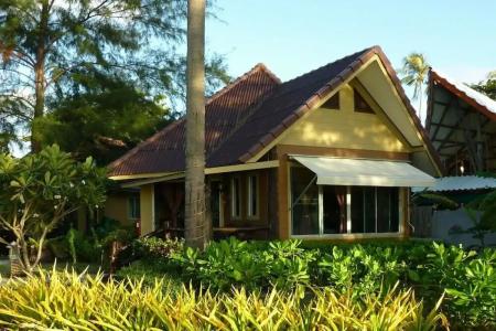 Lanta Castaway Beach Resort - 9