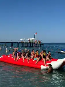 Sailor's Beach Club - 24