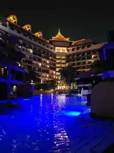 Anantara The Palm Dubai Resort - 10