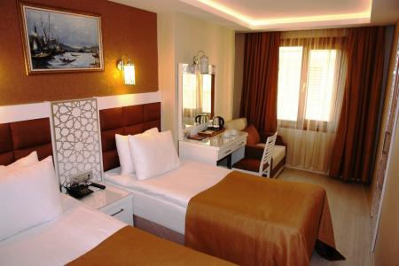 Istanbul River - 7