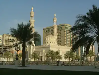 Golden Tulip Apartments - 2