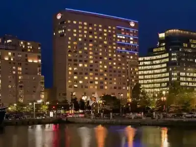 Renaissance Boston Seaport