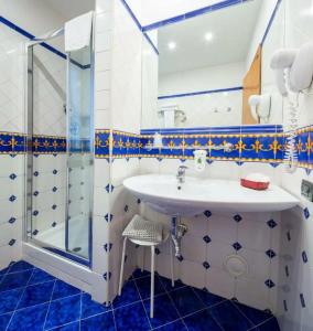 Best Western City - 4