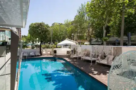 Best Western Maison B - 14