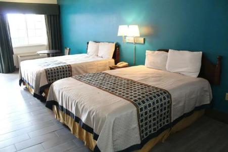 Texas Inn Downtown McAllen - 72