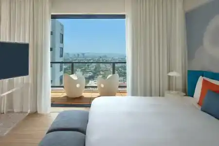 Mondrian Los Angeles in West Hollywood - 91
