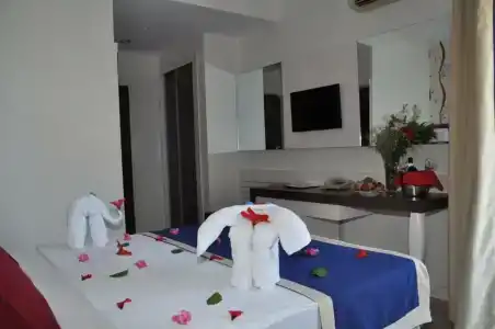 Kleopatra Micador Otel - 90
