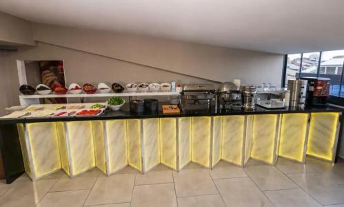 Istanbul Airport Express - 13