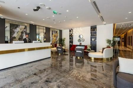 Rose Executive - DWTC - 72