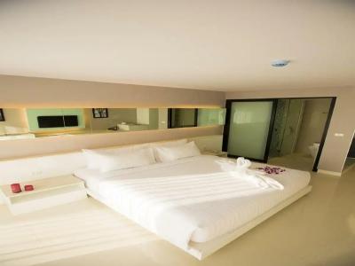 Serenotel Pattaya - 40