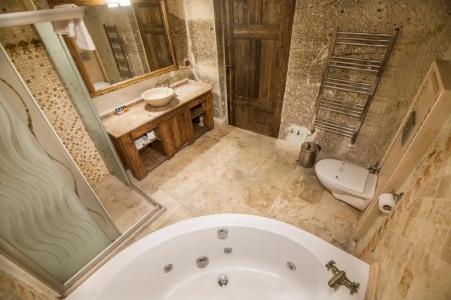 Elegance Cave Suites & Restaurant - 49