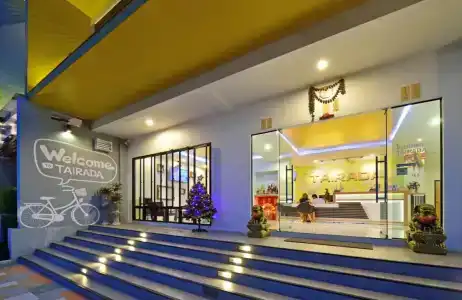 Tairada Boutique - 24
