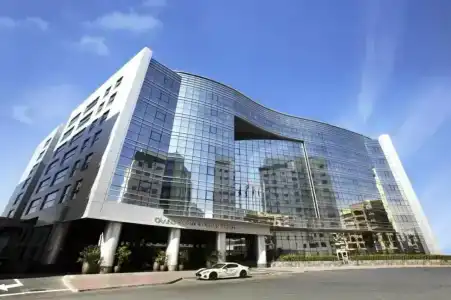Grand Cosmopolitan - 30