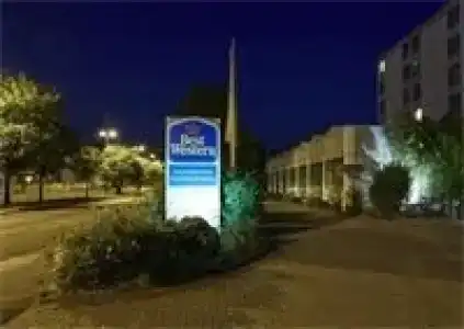 Best Western Macrander Frankfurt/Kaiserlei - 5