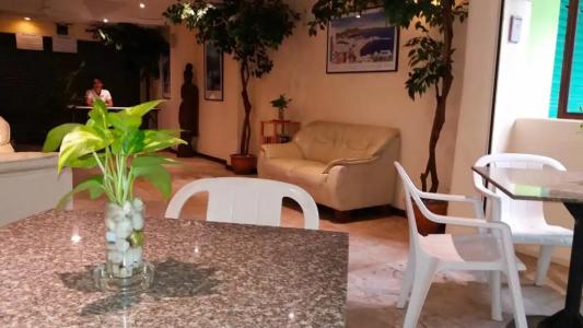 Paradise Inn - 52