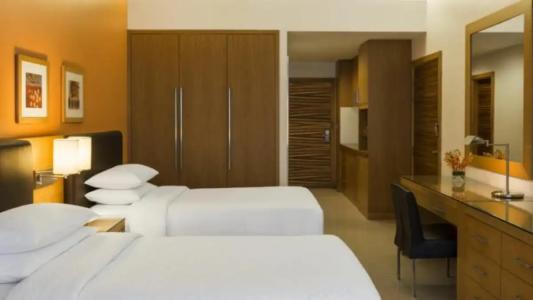 Four Points by Sheraton Downtown Dubai - 55