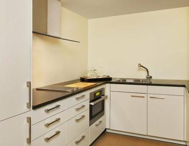 The Little Nell - 79