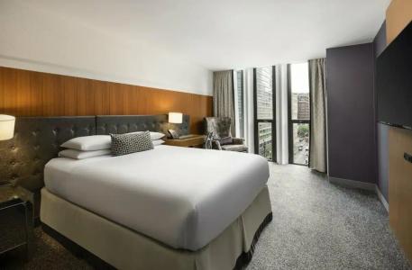 Chicago Downtown, Autograph Collection - 39