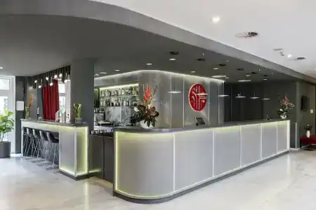 NH Collection Hamburg City - 77