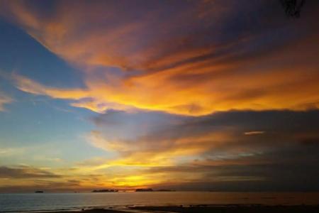 Lanta Castaway Beach Resort - 33